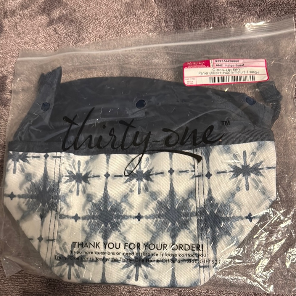 Thirty-One Indigo Burst Cinch Up Bin